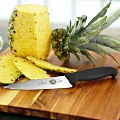 Coltello Da Cucina A Lama Liscia 15cm Manico Fibrox Nero V-5.2003.15 Victorinox -Peroni Kitchen Negozio colt cucina m fibrox 1