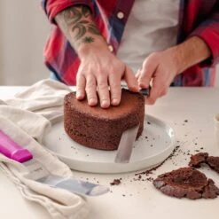 Coltello Seghettato Per Pan Di Spagna Lama 30cm Decora -Peroni Kitchen Negozio coltello seghettato per pan di spagna lama 30cm decora 1