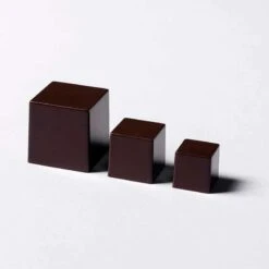 CUBO PC5062 Stampo In Policarbonato Pralina Di Cioccolato 32 Impronte 2x2cm H2cm 9ml Pavoni