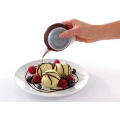 Lekue Decopen 4 Bocchette In Silicone Marrone 90 Ml Lékué -Peroni Kitchen Negozio decopen 4 bocchette in silicone marrone lekue 2