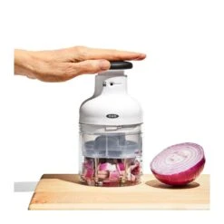 Chopper Tritatutto In Plastica Bianca Oxo Good Grips -Peroni Kitchen Negozio good grips chopper 3