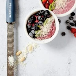 Grattugia Microplane Serie Premium Lama Zester Blu Denim 46223 -Peroni Kitchen Negozio grattugia microplane serie premium lama zester blu denim 46223 3