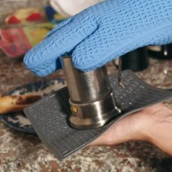 Guanto In Silicone Grigio Zeus Silikomart -Peroni Kitchen Negozio guanto in silicone grigio zeus silikomart 4