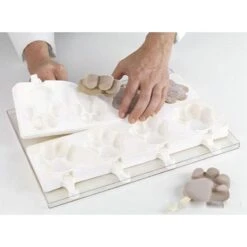 GEL06 PATA Stampo Gelato In Silicone 4 Impronte 8,9x8,4cm H2,4cm - 2 Pz + 50 Stecche + Vassoio Silikomart -Peroni Kitchen Negozio kit stampo gelato impronta zampa 3