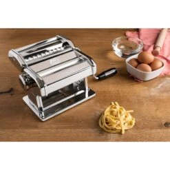 Atlas 150 Classic Macchina Per Pasta Fresca Cromo Marcato -Peroni Kitchen Negozio macchina per la pasta atlas 150 wellness cromo 1