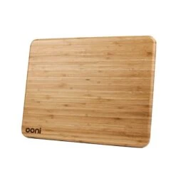 Ooni Tagliere E Copri Contenitore Da Lievitazione Impasto In Legno Bambù 42,5x32,5cm H1,3cm -Peroni Kitchen Negozio ooni tagliere e copri contenitore da lievitazione impasto in legno 425x325cm h13cm 1