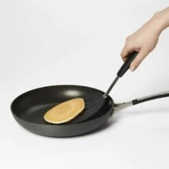 Paletta Flessibile Per Pancake In Acciaio E Silicone 30cm Oxo Good Grips -Peroni Kitchen Negozio paletta flessibile per pancake in acciaio e silicone 30cm oxo good grips 2