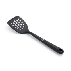 Paletta Quadrata Forata In Nylon 33cm Oxo Good Grips 10 Paletta Quadrata Forata In Nylon 33cm Oxo Good Grips -Peroni Kitchen Negozio paletta quadrata forata in nylon 33cm oxo good grips 3