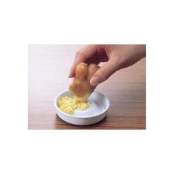 Grattugia In Ceramica Per Zenzero E Spezie Ø9cm Kyocera -Peroni Kitchen Negozio pelapatate con lama rotante in ceramica 4cm kyocera 1