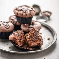 Pirottini Jumbo Muffin Rossi In Carta Da Forno Ø5,5cm H4,5cm 60 Pezzi Decora -Peroni Kitchen Negozio pirottini jumbo rossi 1