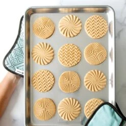 Presina Per Bundt Cake In Cotone E Silicone NW02141 Nordic Ware -Peroni Kitchen Negozio presina per bundt cake in cotone e silicone nw02141 nordic ware 5