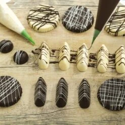 Bustine E Cornetti Per Scrivere E Decorare - Set 20 Pz 21x12cm Decora 7 Bustine E Cornetti Per Scrivere E Decorare - Set 20 Pz 21x12cm Decora -Peroni Kitchen Negozio sacchetti per scrivere 3