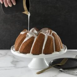 Stampo ANNIVERSARY BRAIDED BUNDT PAN Ø27cm H10,1cm NW95577 12 Cups Nordic Ware -Peroni Kitchen Negozio stampo anniversary braided bundt pan nw95577 nordic ware 3