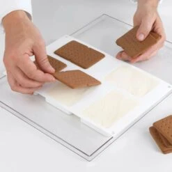 BISC04 DOUBLE Stampo Gelato In Silicone 5 Impronte 6,8x9,9cm H2cm - 2 Pz + Vassoio Silikomart -Peroni Kitchen Negozio stampo bisc04 double biscotto gelato 4