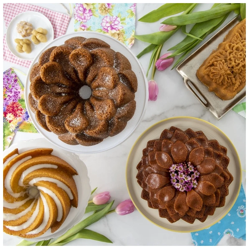 Stampo BLOSSOM BUNDT PAN Ø26,1cm H9,6cm NW87537 Nordic Ware 6 Stampo BLOSSOM BUNDT PAN Ø26,1cm H9,6cm NW87537 Nordic Ware - immagine 6