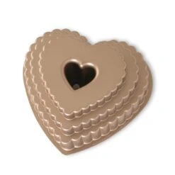 Stampo TIERED HEART BUNDT PAN 26,4x24,3cm H11,4cm NW89937 Nordic Ware