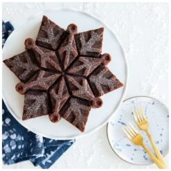 Stampo FROZEN 2 SNOWFLAKE CAKE PAN Ø27,9cm H5,7cm NW88242 Nordic Ware -Peroni Kitchen Negozio stampo disney frozen 2 fiocco di neve 3