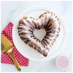Stampo ELEGANT HEART BUNDT 26,6x27,6cm H9,6cm NW55548 Nordic Ware -Peroni Kitchen Negozio stampo elegant heart bundt nordic ware 2