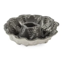 Stampo HOLIDAY WREATH PAN Ø29,2cm H8,3cm NW85348 Nordic Ware -Peroni Kitchen Negozio stampo holiday wreath pan 4
