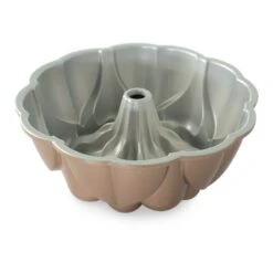 Stampo MAGNOLIA BUNDT PAN Ø25cm H9,6cm NW93848 Nordic Ware -Peroni Kitchen Negozio stampo magnolia bundt pan 5
