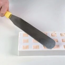 MINI KUBE01 Stampo Gelato In Silicone 15 Impronte 2x2cm H2cm - 2 Pz + 50 Stecche E Vassoio Silikomart -Peroni Kitchen Negozio stampo professional mini kube 10