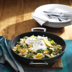 Les Forgèes Tegame Basso 28cm 2M In Alluminio Antiaderente Con Coperchio Le Creuset -Peroni Kitchen Negozio tegame 28cm in alluminio antiaderente ccoperchio les forgees le creuset 5