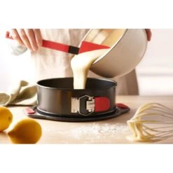 Woll Let's Bake! Stampo A Cerniera Apribile Antiaderente Ø14cm H7cm WB17 -Peroni Kitchen Negozio woll let s bake stampo a cerniera apribile antiaderente o14cm h7cm wb17 3
